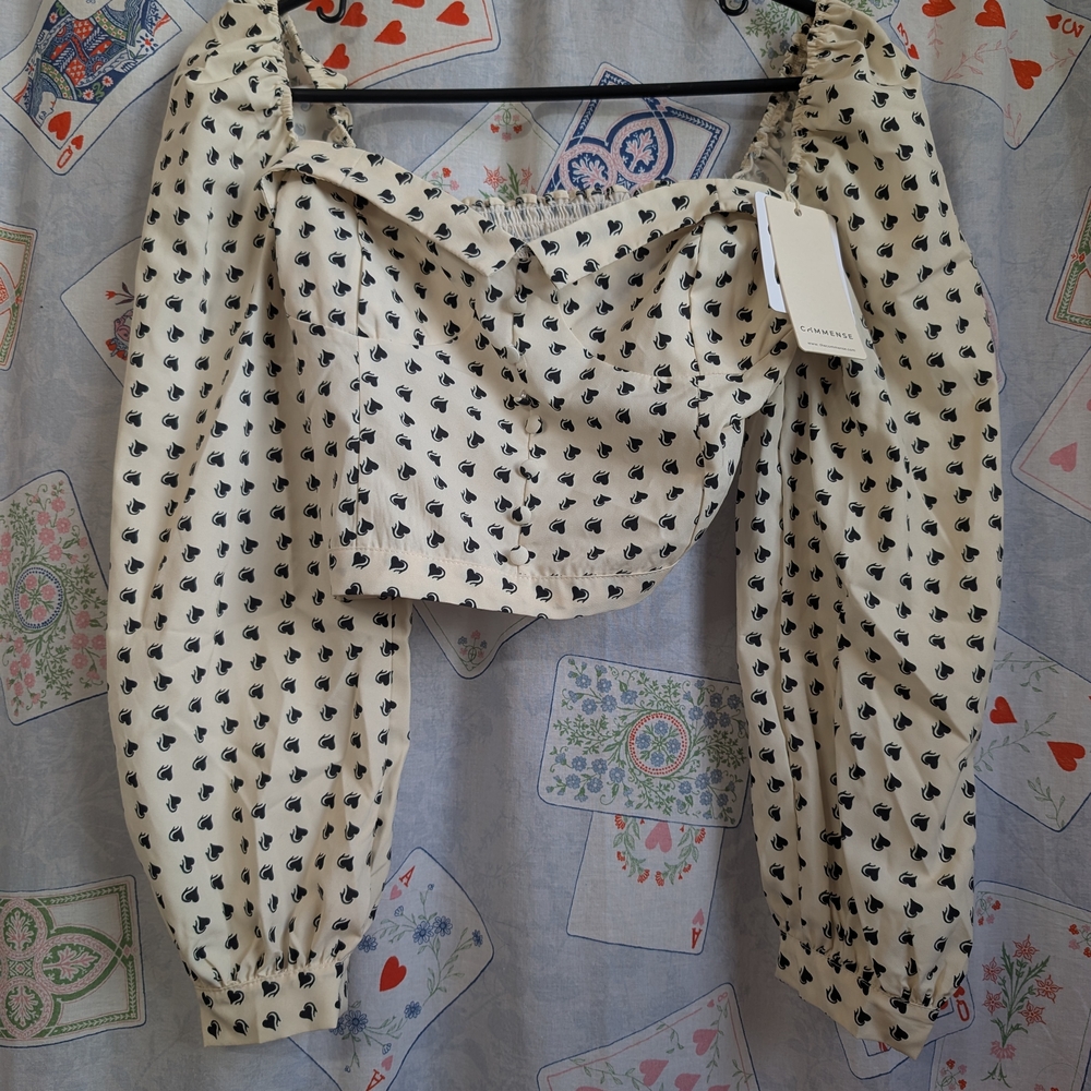 NWT Women's Black and Cream Printed Top